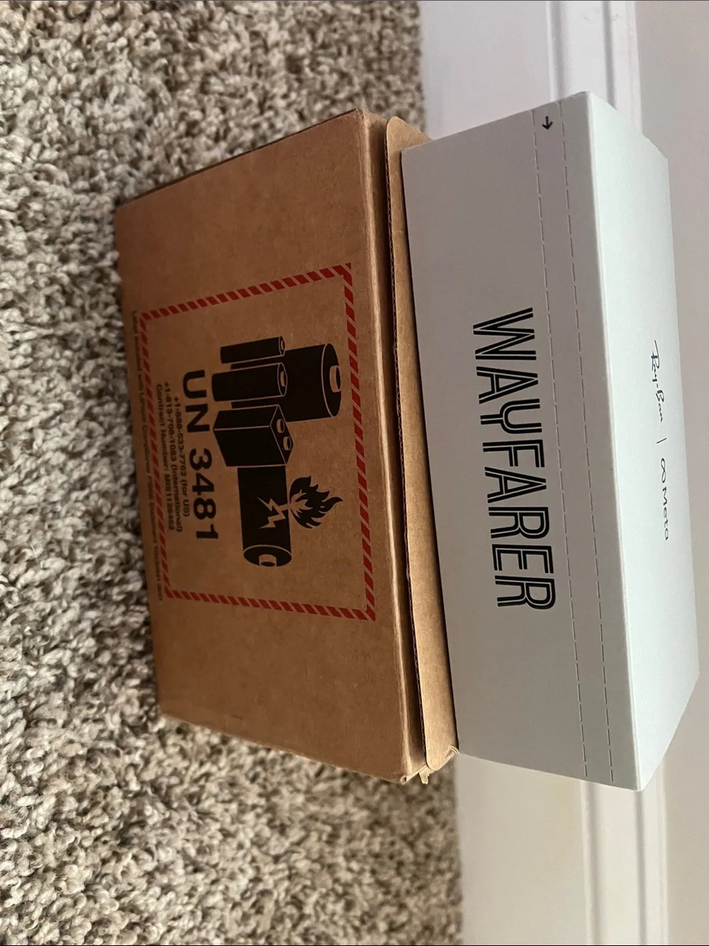 White VR/AR Accessory Box - Premium Packaging